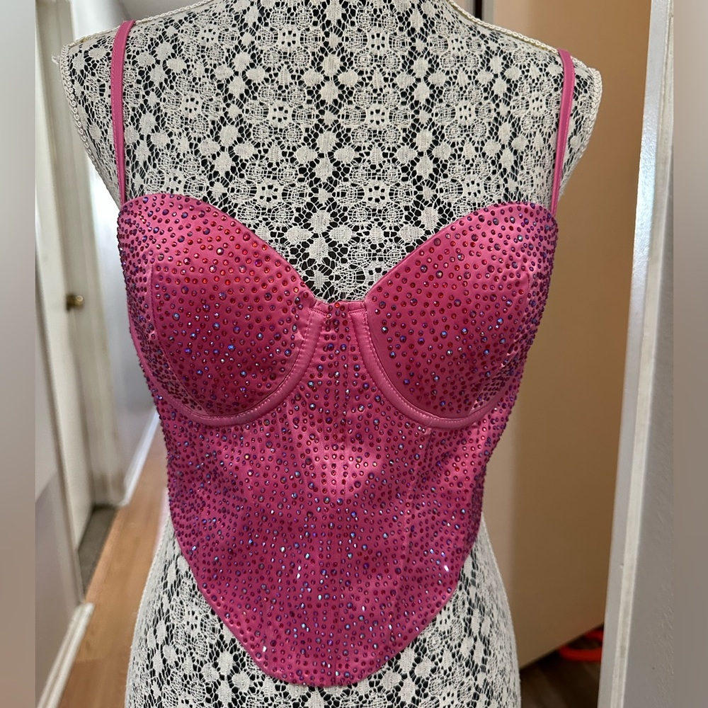 Pink sparkle top